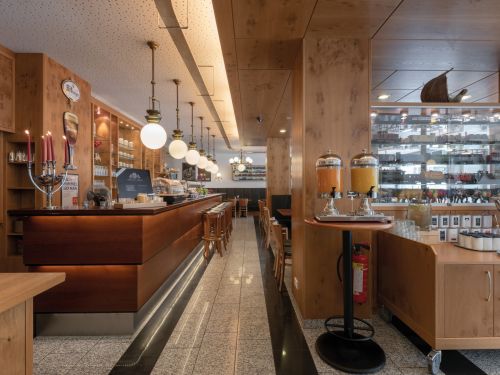 <p>Das reichhaltige Frühstücksbuffet im Hotel Conti bietet Ihnen eine große Auswahl.</p>